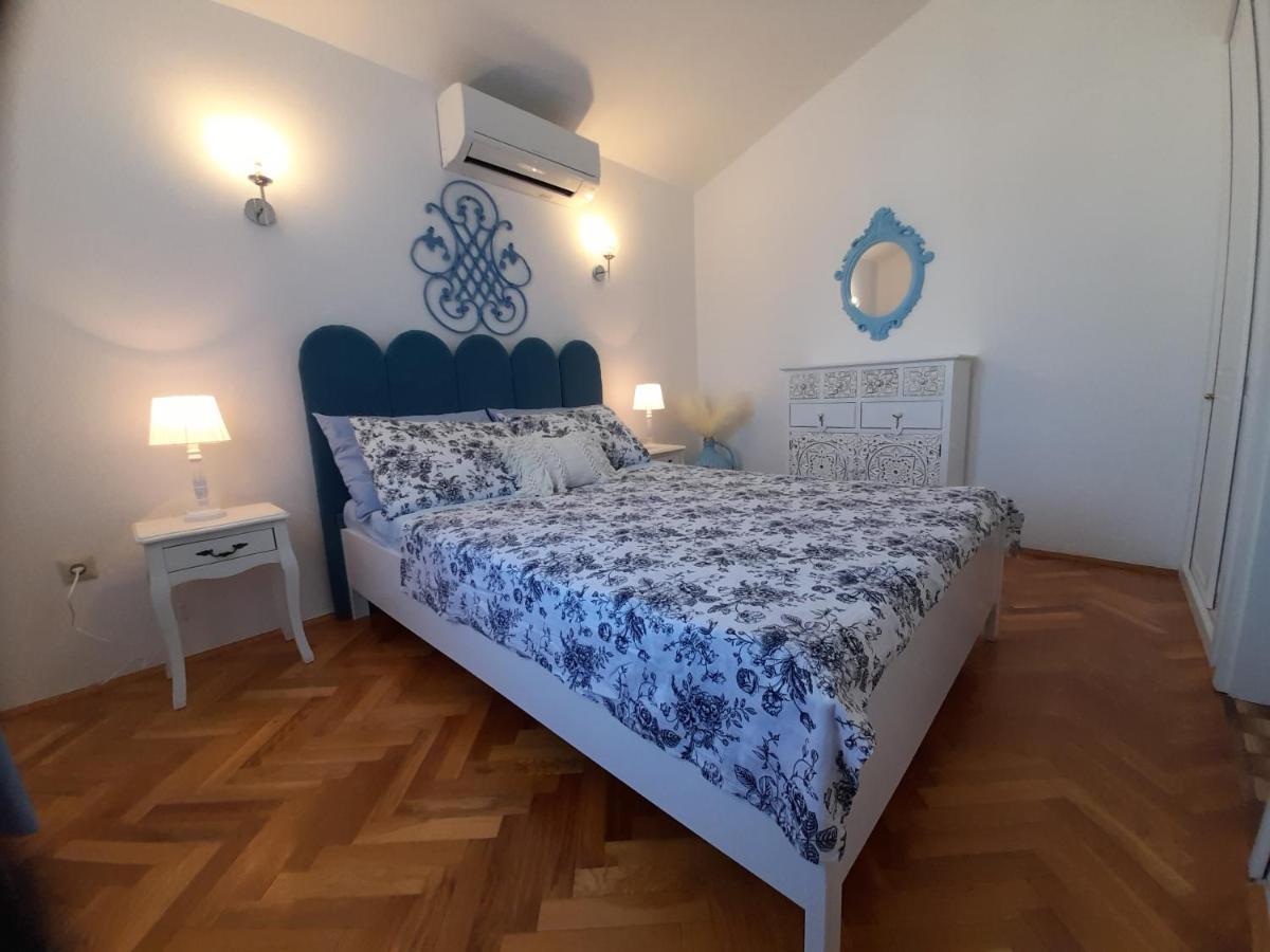 Apartments M Gregor Ideal For Relaxing Holidays Baska  Ngoại thất bức ảnh